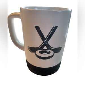Tim Horton’s White Hockey Puck Bottom Large 18oz Mug